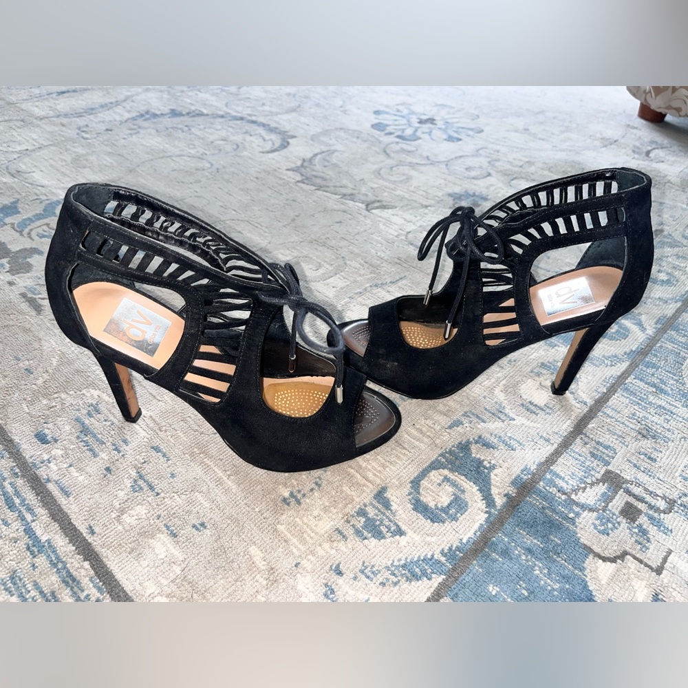 Size 7 Womens Dolce Vita black heels